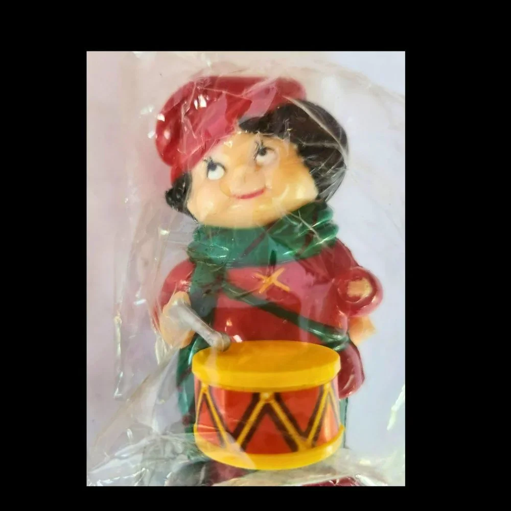 3 Vintage J.S.N.Y. Co. Plastic Santa Elves Christmas Shelf Sitter Stocking Hooks
